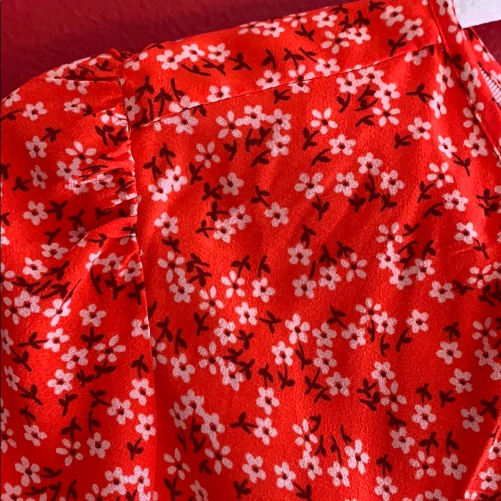 Boden Red Floral Peasant Blouse - Picture 4 of 8